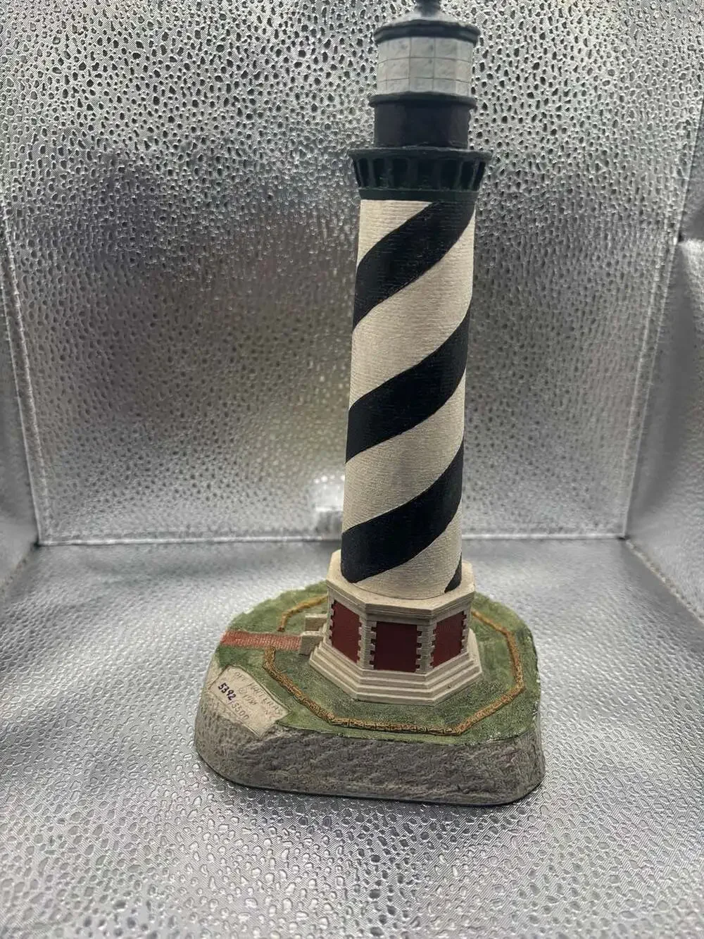 Harbour Lights Cape Hatteras North Carolina #102 Lighthouse Figurine